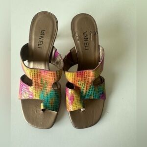 Vaneli Vintage Mutli Color Pink Kitten Heel Mule Slides 7.5